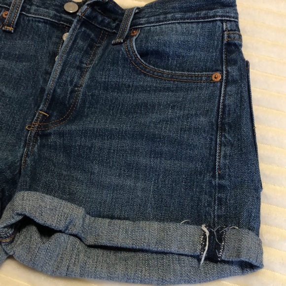 Levi Strauss and co high waisted jean shorts - Picture 7 of 7
